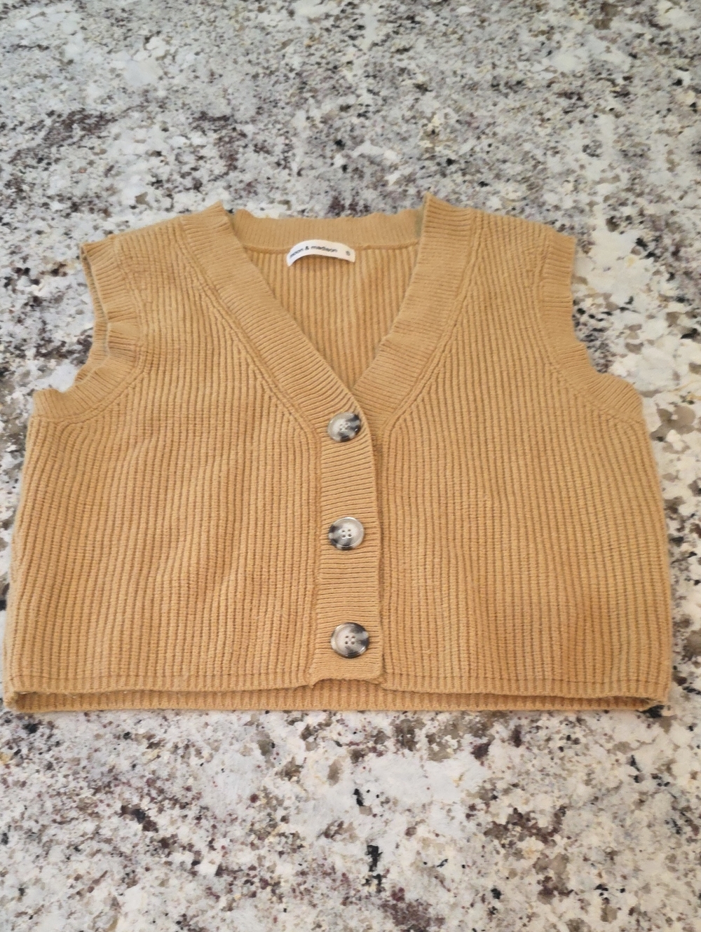 moon & madison Camel Ribbed Button Front Knit Vest